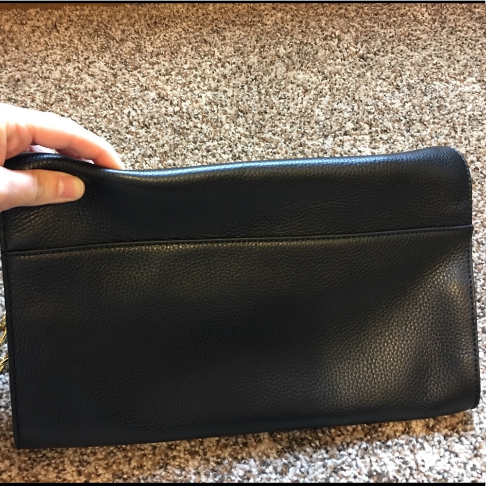 NWT Vera Bradley Black Quilted Crossbody/Clutch - Picture 3 of 5